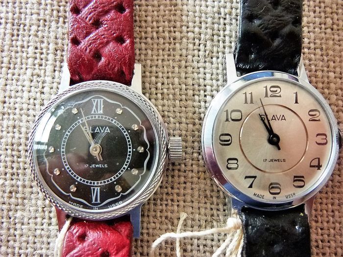 Montres Slava russes mécaniques de 1980 pour femme au style rétro