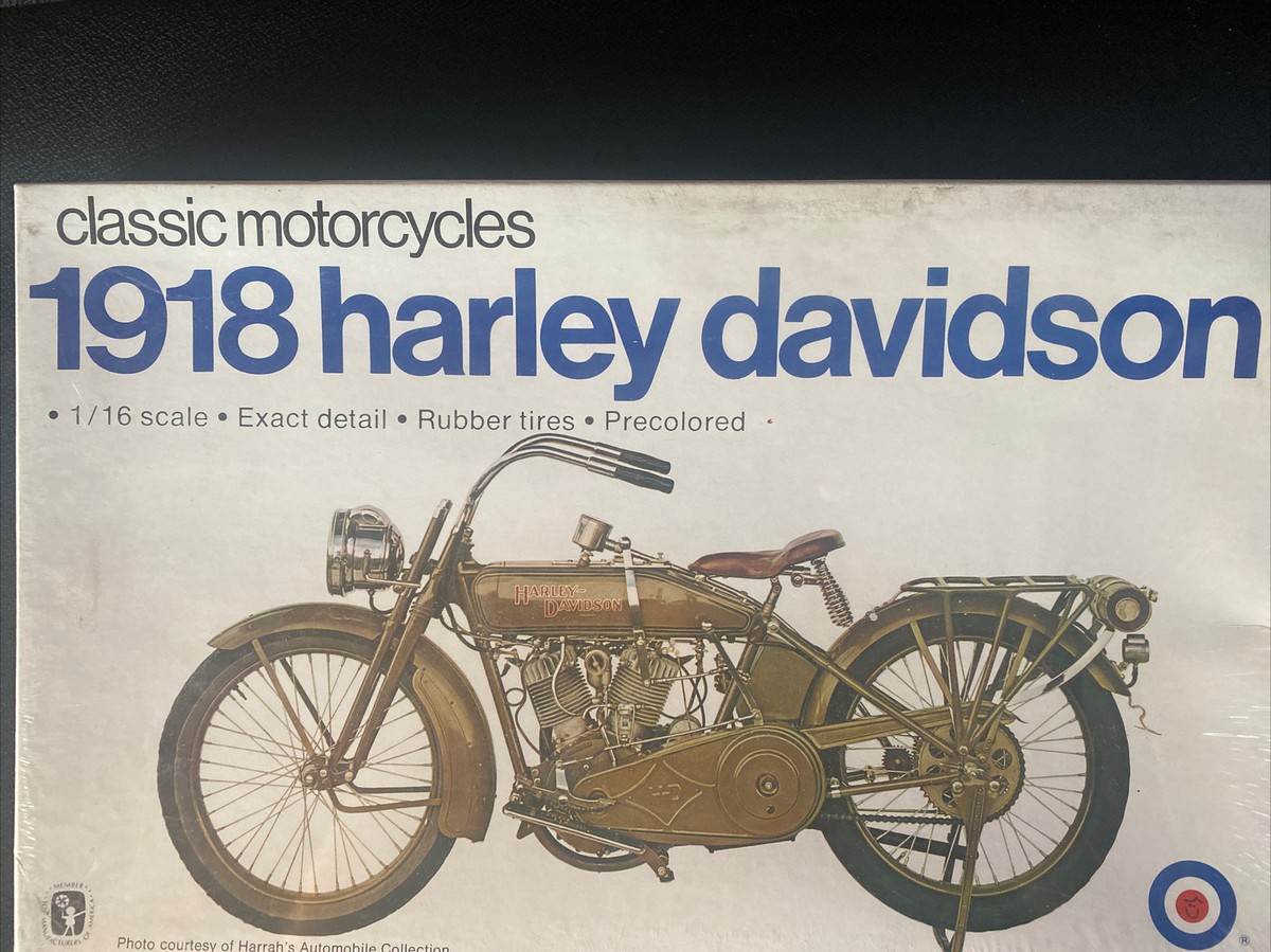 アオシマ　1918 ハーレーダビッドソン 18F バイク プラモ 1/16 1918 HARLEY DAVIDSON CLASSIC MOTORCYCLE 1/16 AOSHIMA