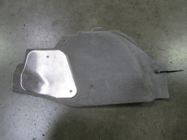 Maserati Quattroporte, LH, Left Front Tunnel Carpet, Grey, Used, P/N 981306086
