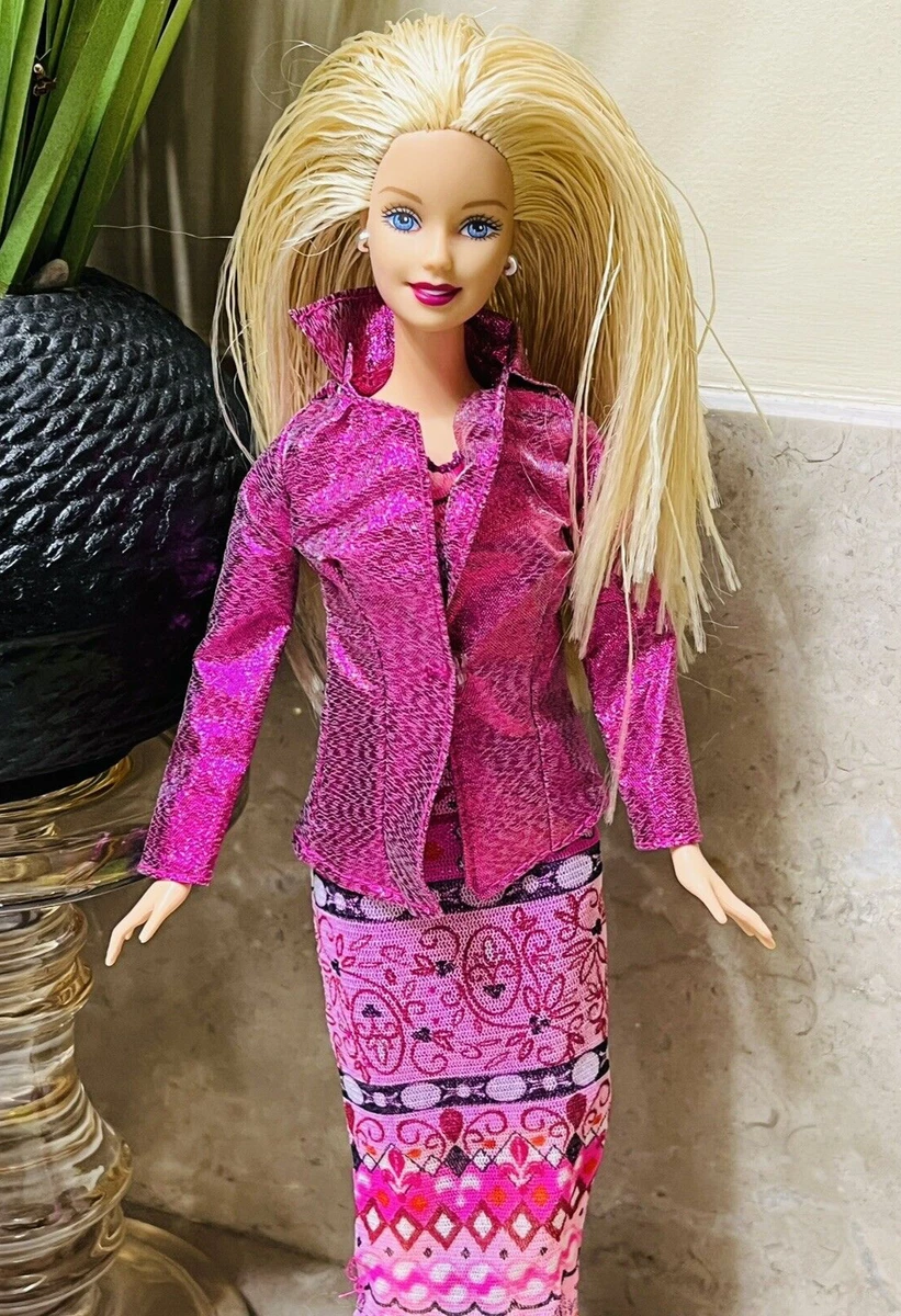Barbie Fashion Designer Doll 2000 Doll w Clothes Only 4 pcs