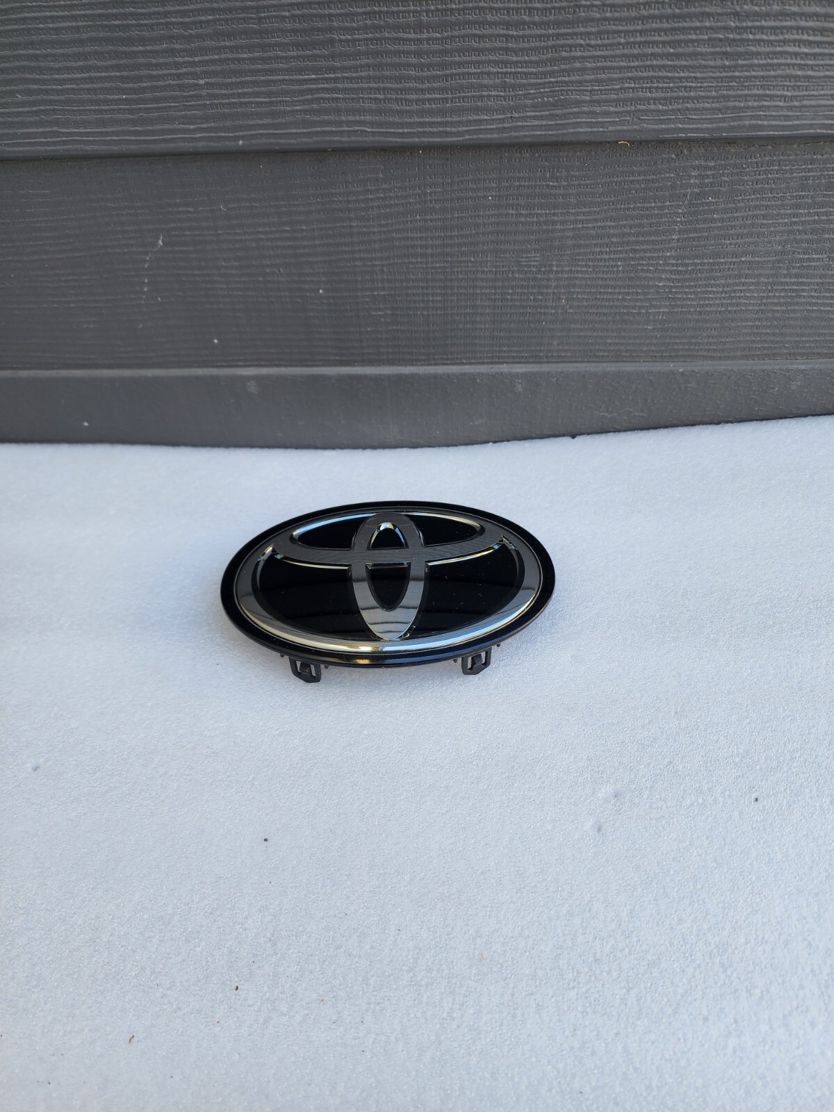 TOYOTA FRONT GRILL EMBLEM OEM 5314142020, 5314147030, 531410R020 eBay