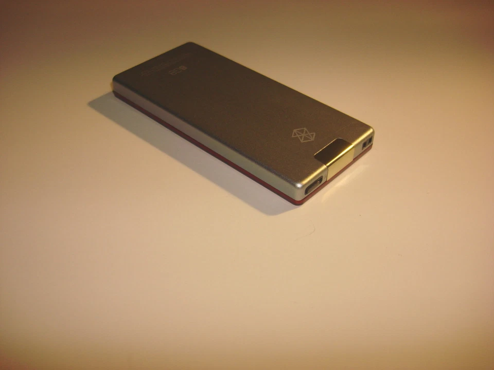 MICROSOFT ZUNE ROJO 8GB...BATERÍA NUEVA... Foto 4 de 4