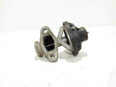 VW CADDY III 2.0 51kW AGR Ventil EGR VALVE 038131501bb