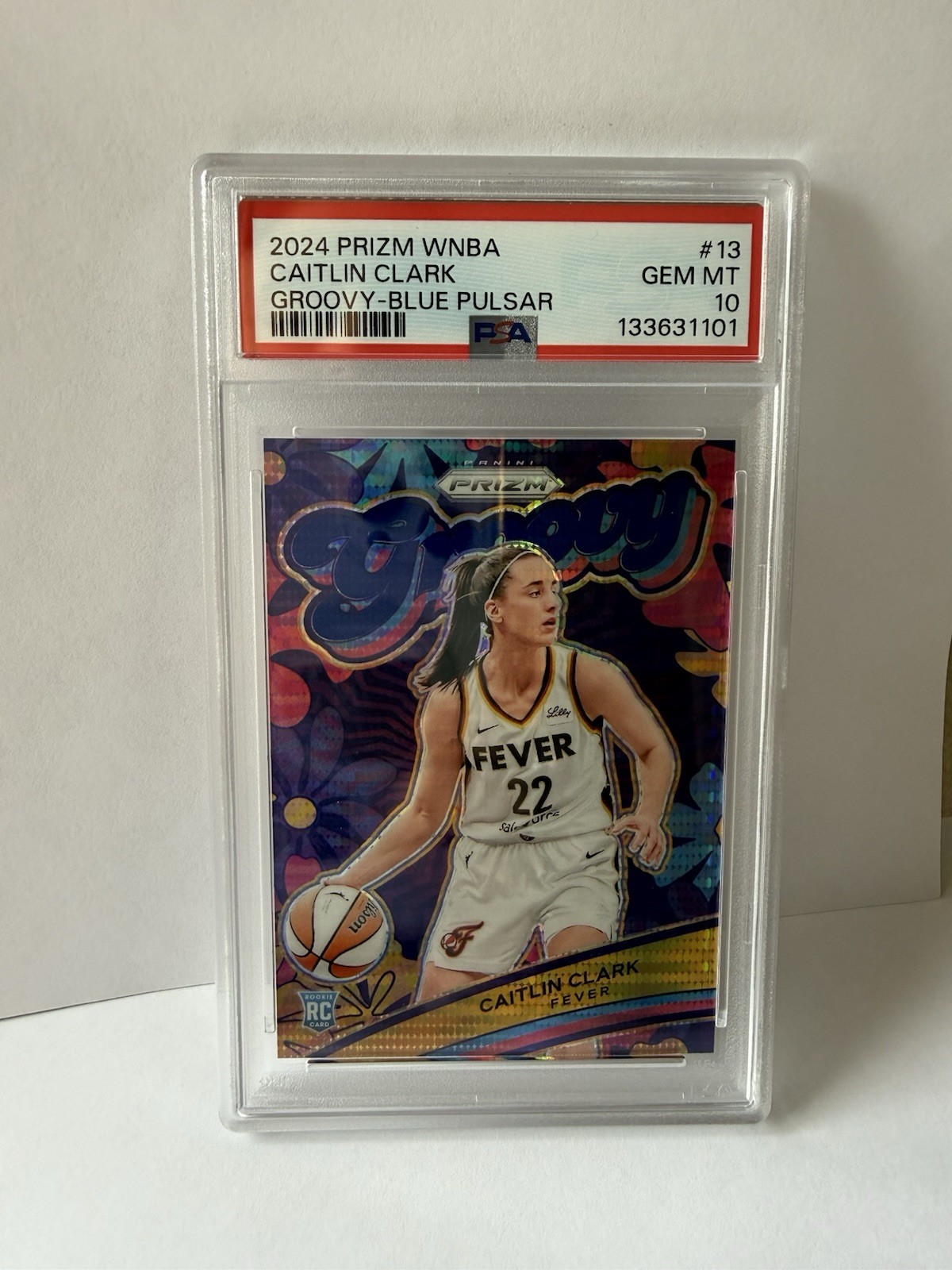 2024 Panini Prizm WNBA - Groovy Caitlin Clark #13 Blue Pulsar Prizm /199 (RC)