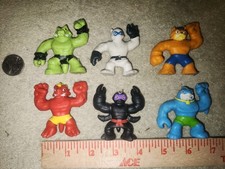 Lot of 6 - Heroes of Goo Jit Zu Minis - Stretch  Squish Miniature Fighter Toys