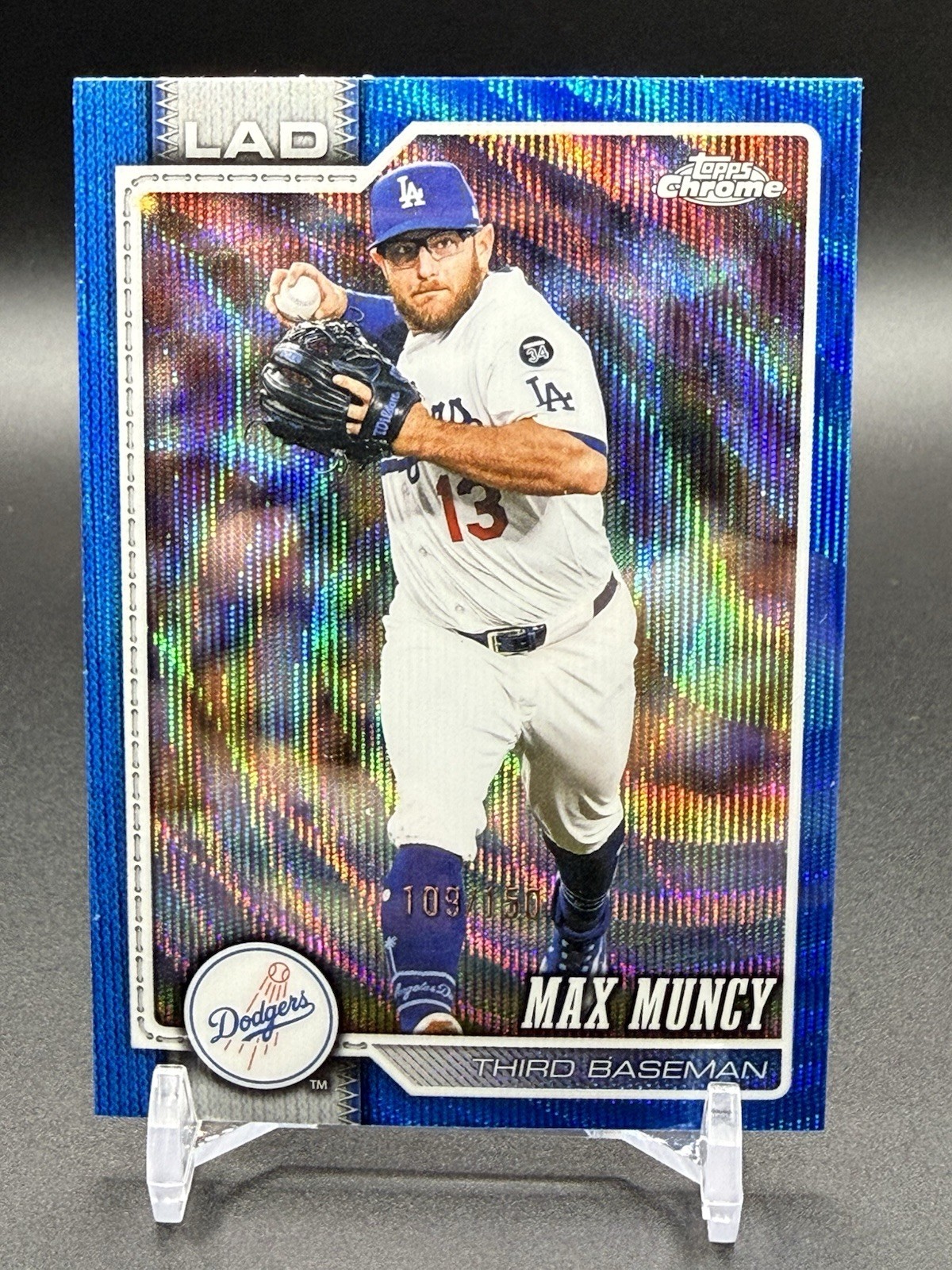 Topps Chrome 2025 Max Muncy Dodgers #44 Blue RayWave Refractor Color Match