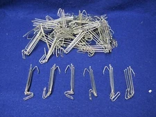 VINTAGE LOT OF 55 PINCH PLEAT 3" METAL DRAPE CURTAIN HOOKS 4 PRONG DRAPERY