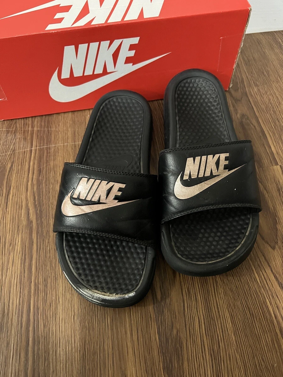 Nike benassi size best sale 5