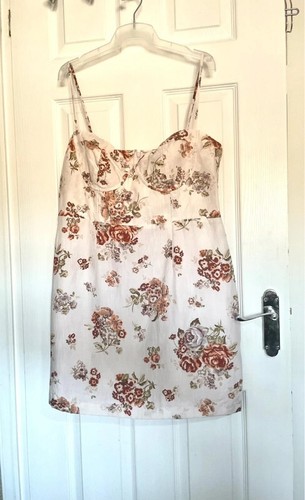 Brand New Plus Size H&M Cream Floral Structured Knee Length Linen Blend Size 18 - 第 1/9 張圖片
