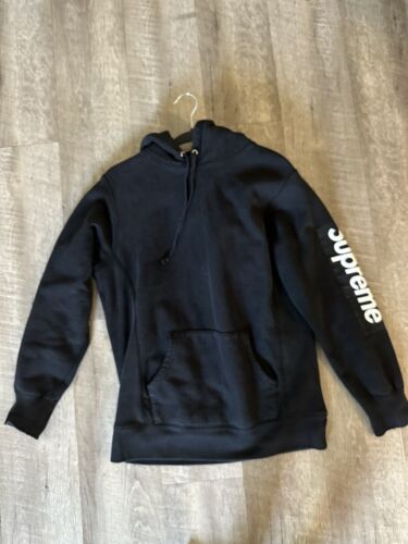 SUPREME SLEEVE PATCH HOODIE NAVY BOX LOGO PCL LE BAIN… - Gem SUPREME SLEEVE PATCH HOODIE NAVY BOX LOGO PCL LE BAIN… - Gem