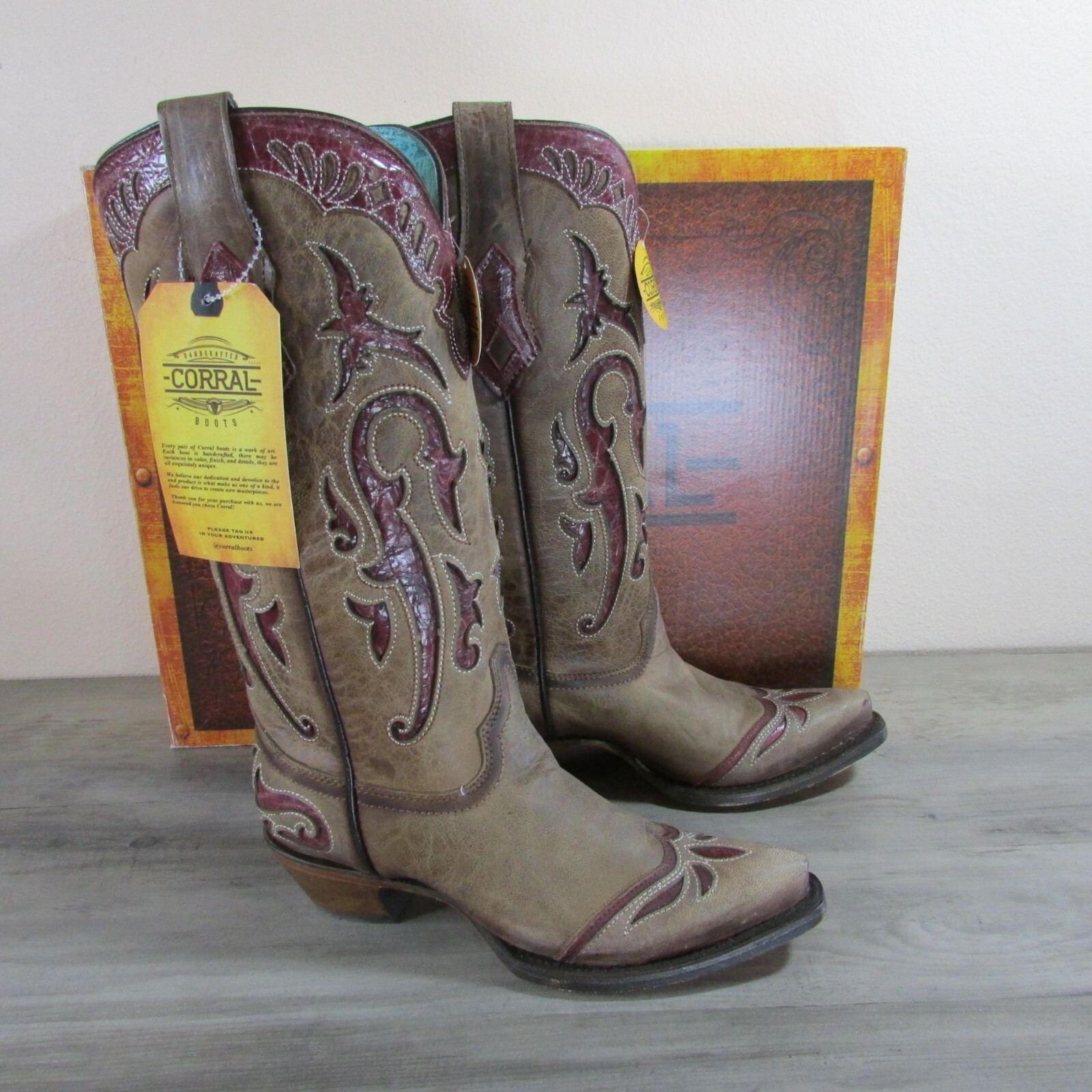 Corral Boots 7 Women's 13