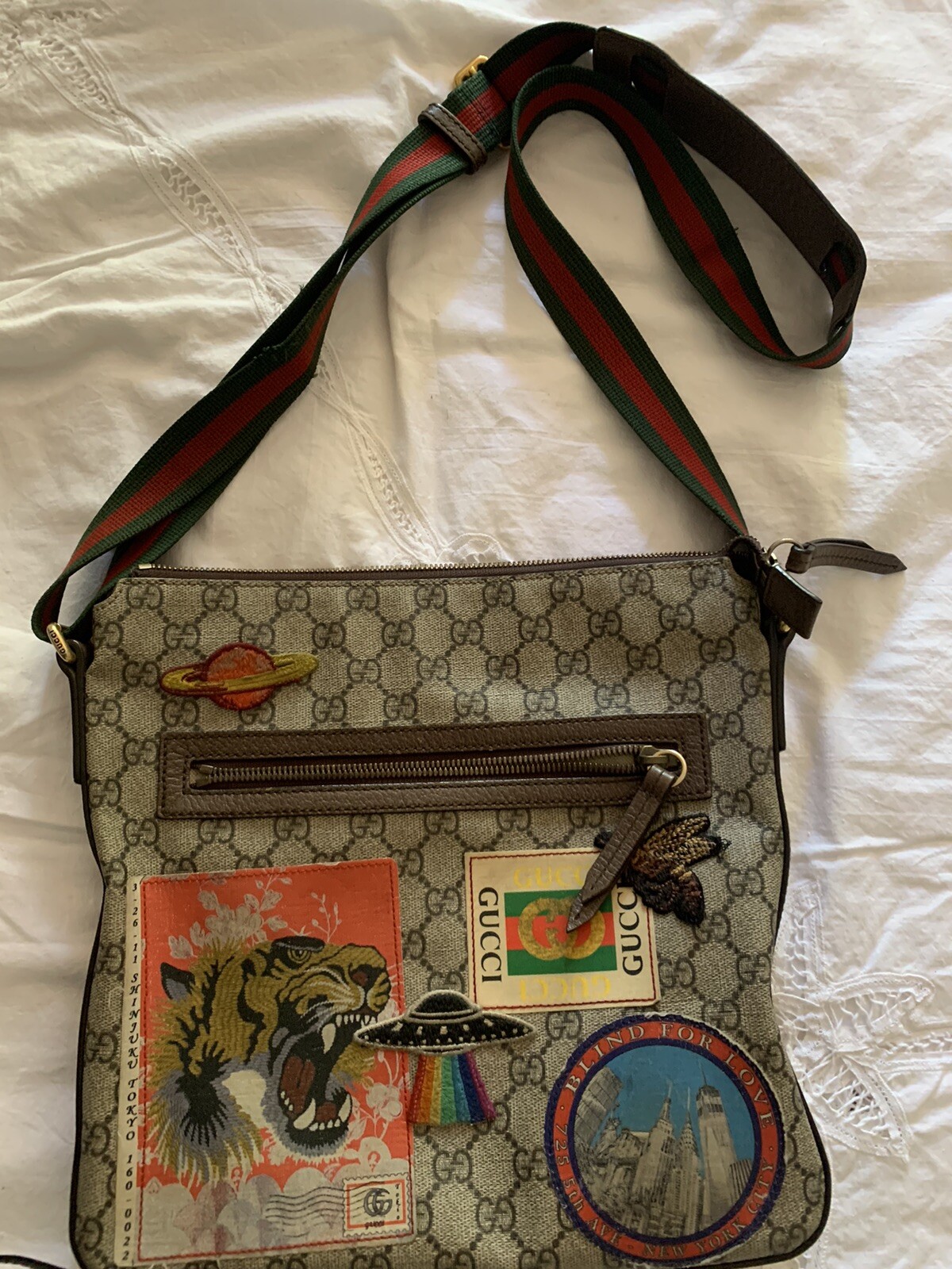 Authentic Gucci “UFO Patch” Messenger Bag! Gem