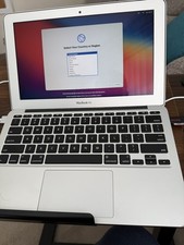 Apple MacBook Air 11 Intel i7 8GB RAM 256GB SSD