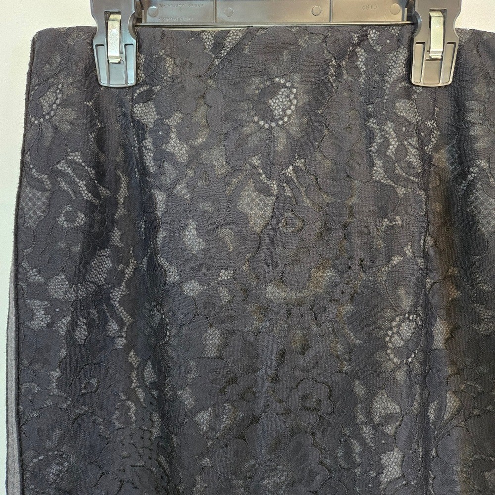 Picture 2 of 10