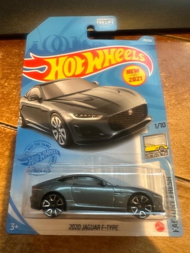 2021 Hot Wheels Factory Fresh 2020 Jaguar F-Type #25 Silver