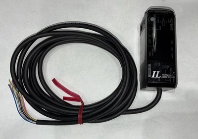 Keyence IL-1000/IL-300 Intelligent-L Laser Sensor Amplifier With Cables