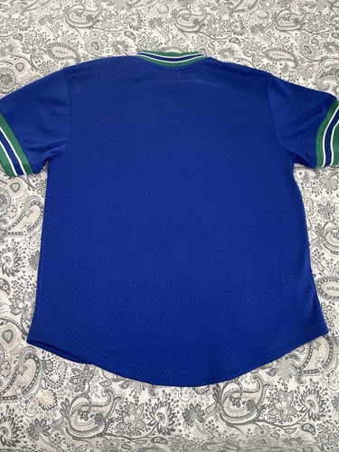 Camiseta Mitchell Ness Seattle Seahawks Cuello en V Malla Retro Años 80’s NFL - Grande - Imagen 10 de 10