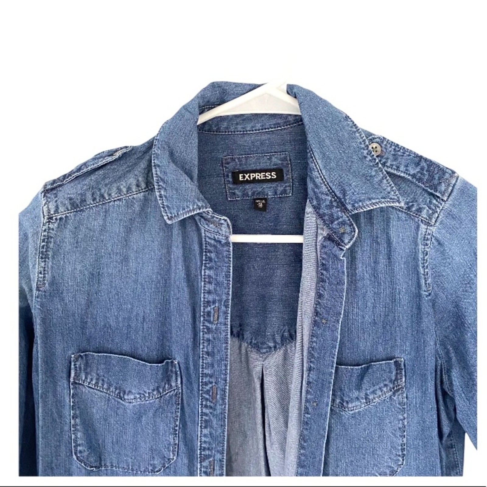 NWOT Express Chambray Button Down - image 2