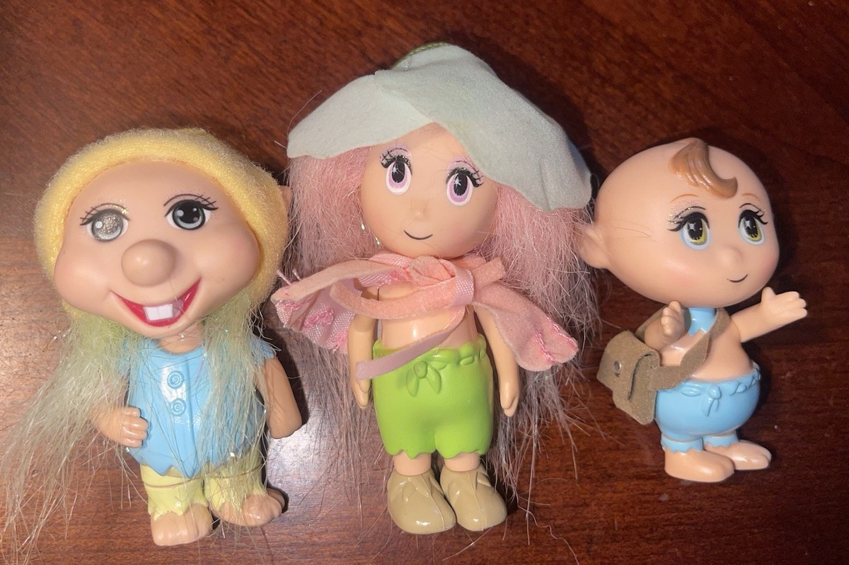 2004 Barbie Fairytopia Petal Pixies Phred Platter Peeble trolls