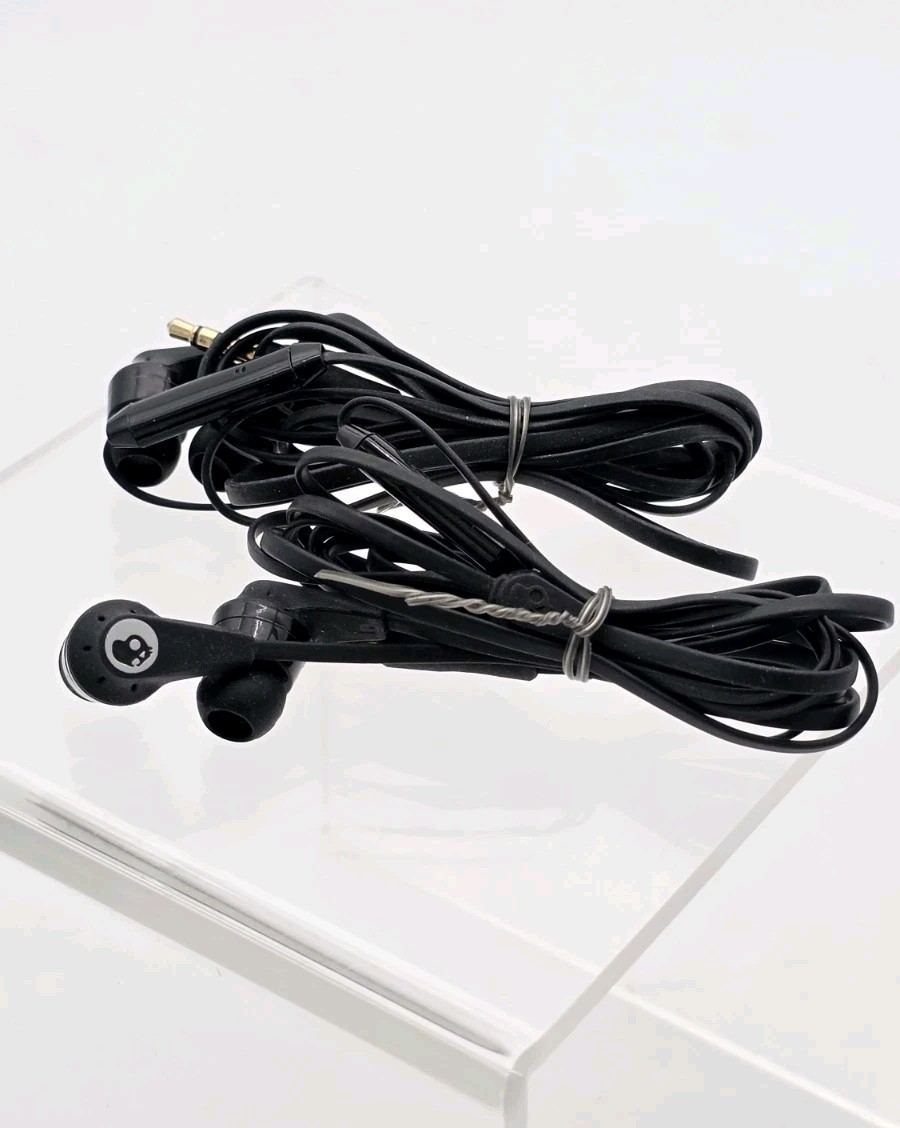 Skull Candy Wired Earbuds With Mic Black Jib Set Of Two, Tested