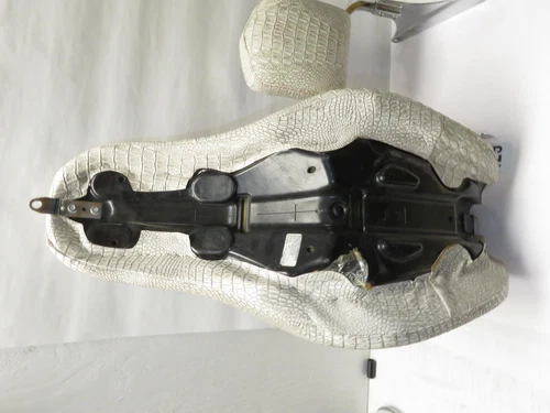 Harley Davidson Dyna 白色鳄鱼座椅-适合 06-17 FXD Dyna 型号完好!! - 第 9 张/共 13 张
