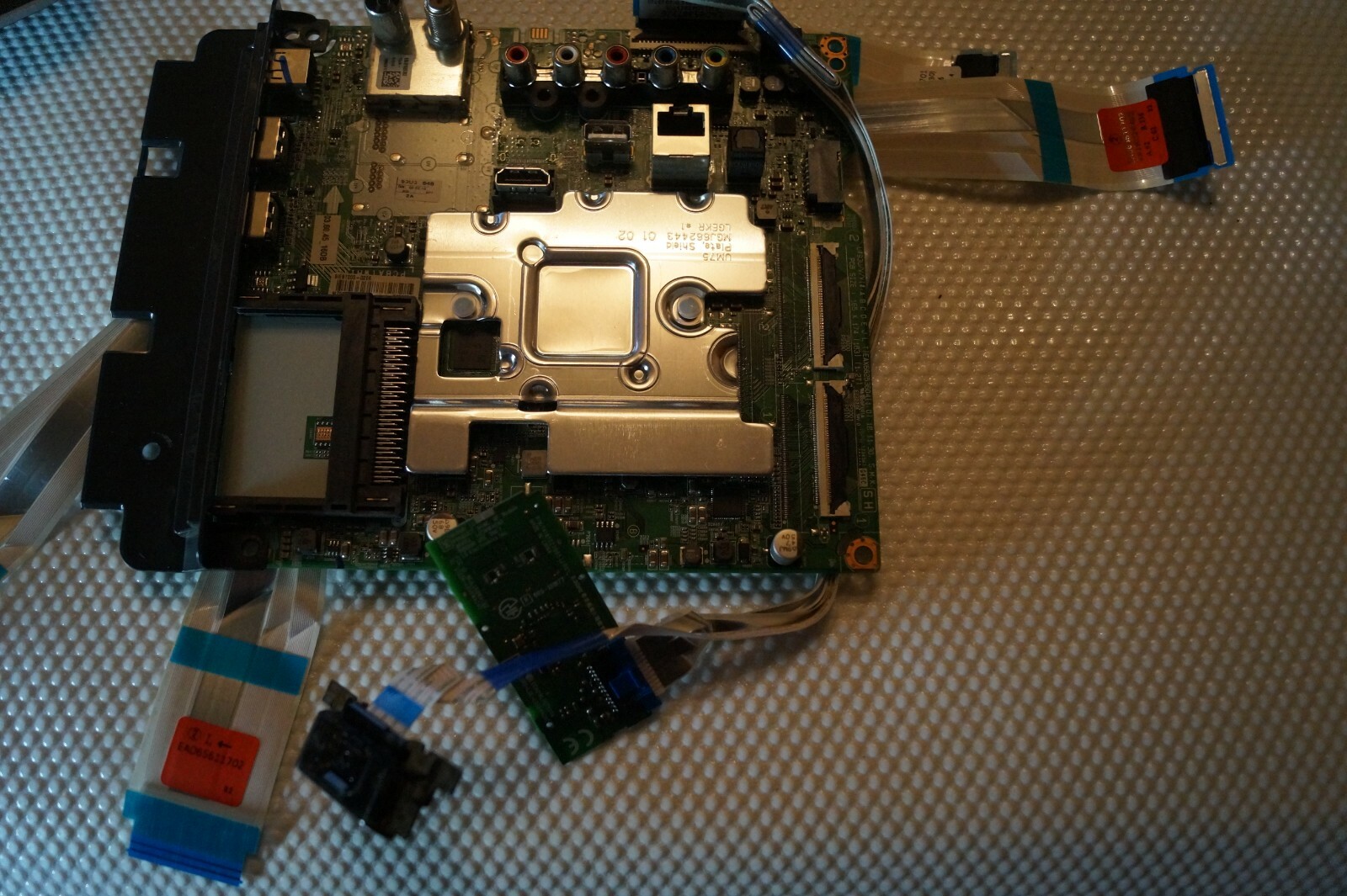 MAIN BOARD EAX68253604(1.0) 9IEBT000-02E6 FOR 55"" LG 55UM7400PLB TV , HC550DQG