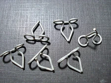 6 pcs 1946 1947 1948 1949 1950 Plymouth quarter reveal moulding clips NORS Mopar