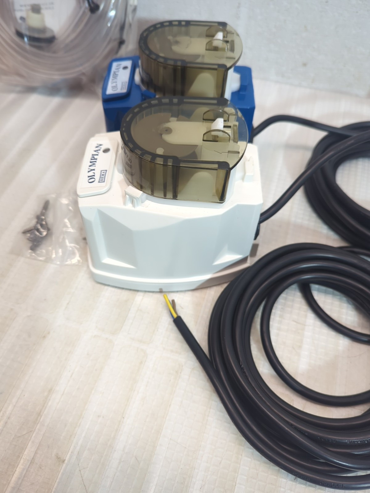 DEMA OLYMPIAN WAREWASH  RINSE AND SANITIZER Dispenser CONTROL PUMP 00.PRDV AS IS