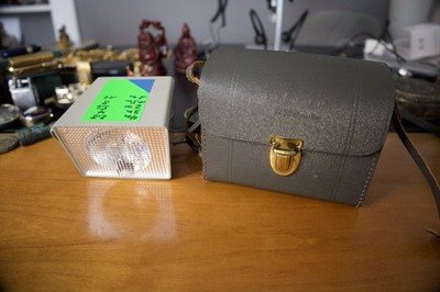 Ariosa B 100 electric Elektronen Blitzgerät   Vintage Flash 220V