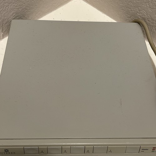 INTEREX S3304M Master Computer Power Strip Surge Protector Tested - 第 4/9 張圖片