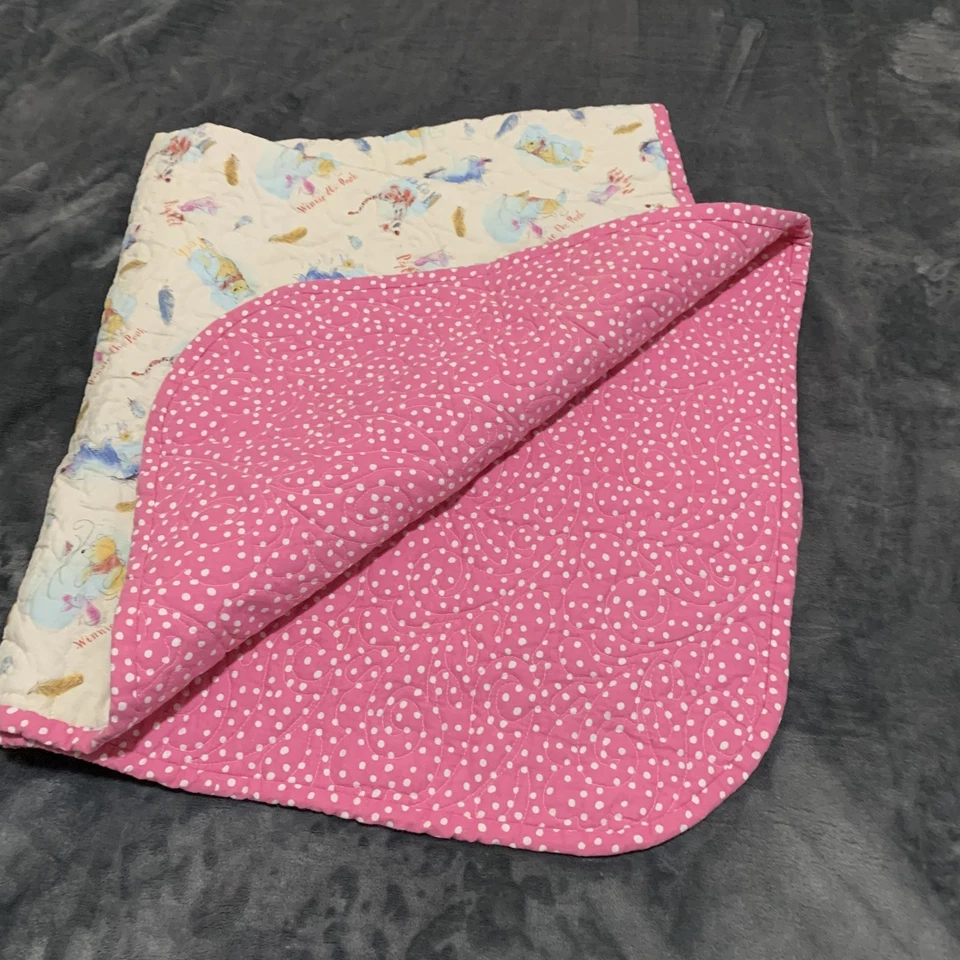 Cobertor de bebê Winnie the Pooh acolchoado reversível Disney leitão tigre feito à mão - Imagem 3 de 4