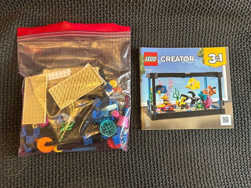 Lego Creator 31122 3in1 Fish Tank - Full Set including manuals