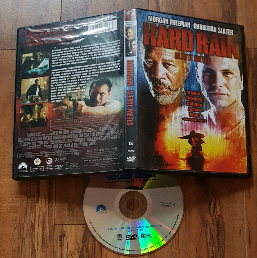 2476 Hard Rain DVD from Paramount (Christian Slater, Morgan