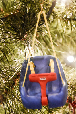 Hallmark: Baby's First Swing - Little Tikes - 2015 - Keepsake ORNAMENT