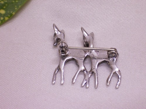 VINTAGE BROSCHE, ANSTECKNADEL, PAAR REHE MIT MARKASITEN UND GRANAT, 800er SILBER - Bild 11 von 12