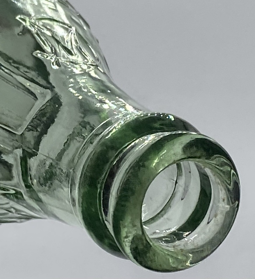 Cheerwine Bottling Co Salisbury NC North Carolina 1951 Crown Top Green