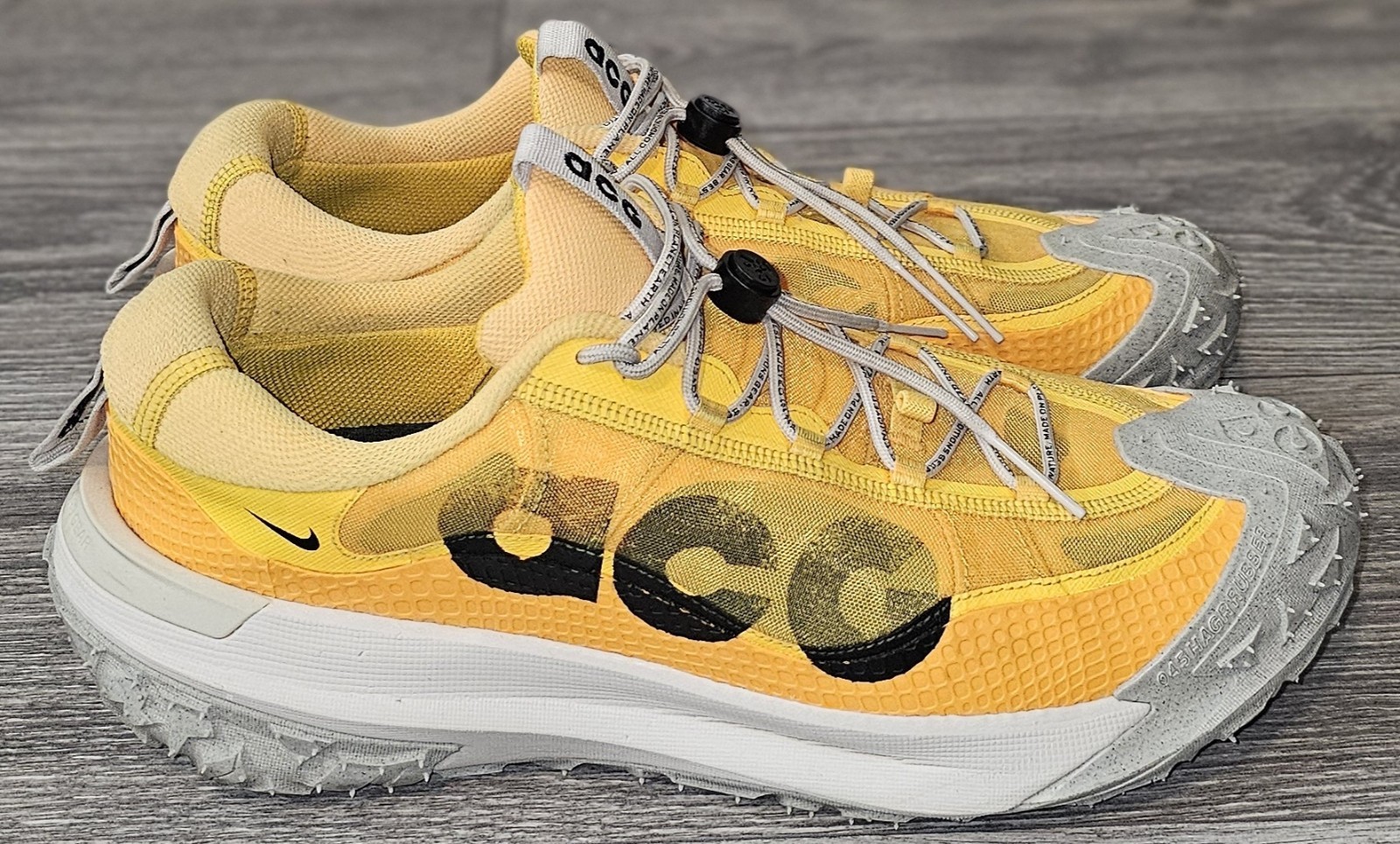 Nike ACG Mountain Fly 2 Low Laser Orange (DV7903-800) Men's Shoe Size 12 Running