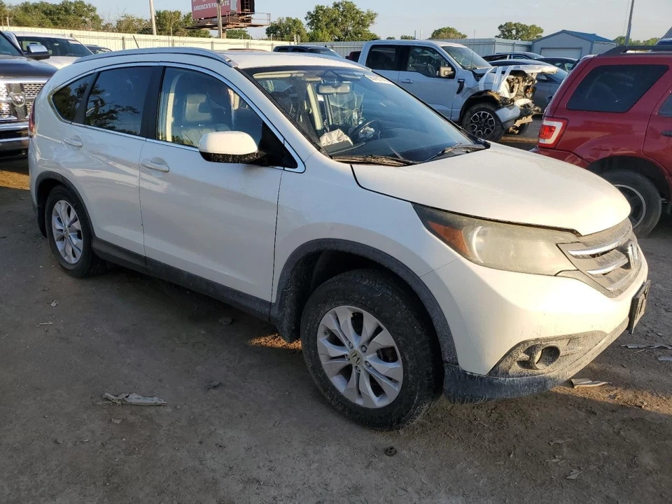 Used Hood fits: 2013 Honda Cr-v Grade C — 第 3/4 张图片