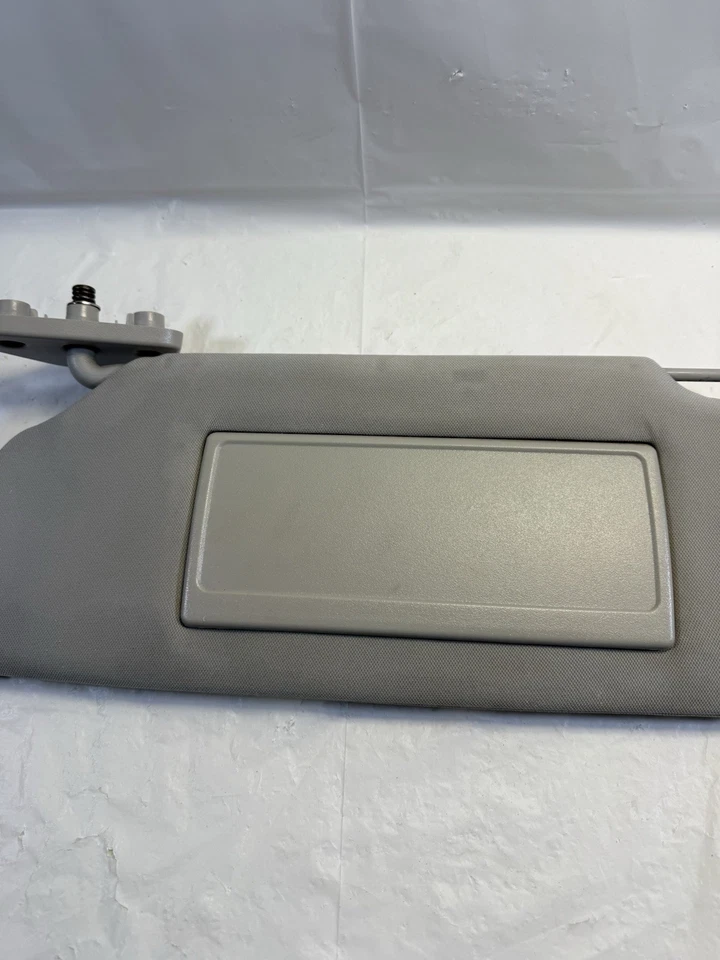 Parasol izquierdo Hummer H3 2006-2010 conductor gris OEM LH espejo parasol Foto 3 de 4