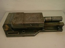 Gebrauchter Schraubstock mit hydraulischer Unterst&uuml;tzung schwere Ausf&uuml;hrung