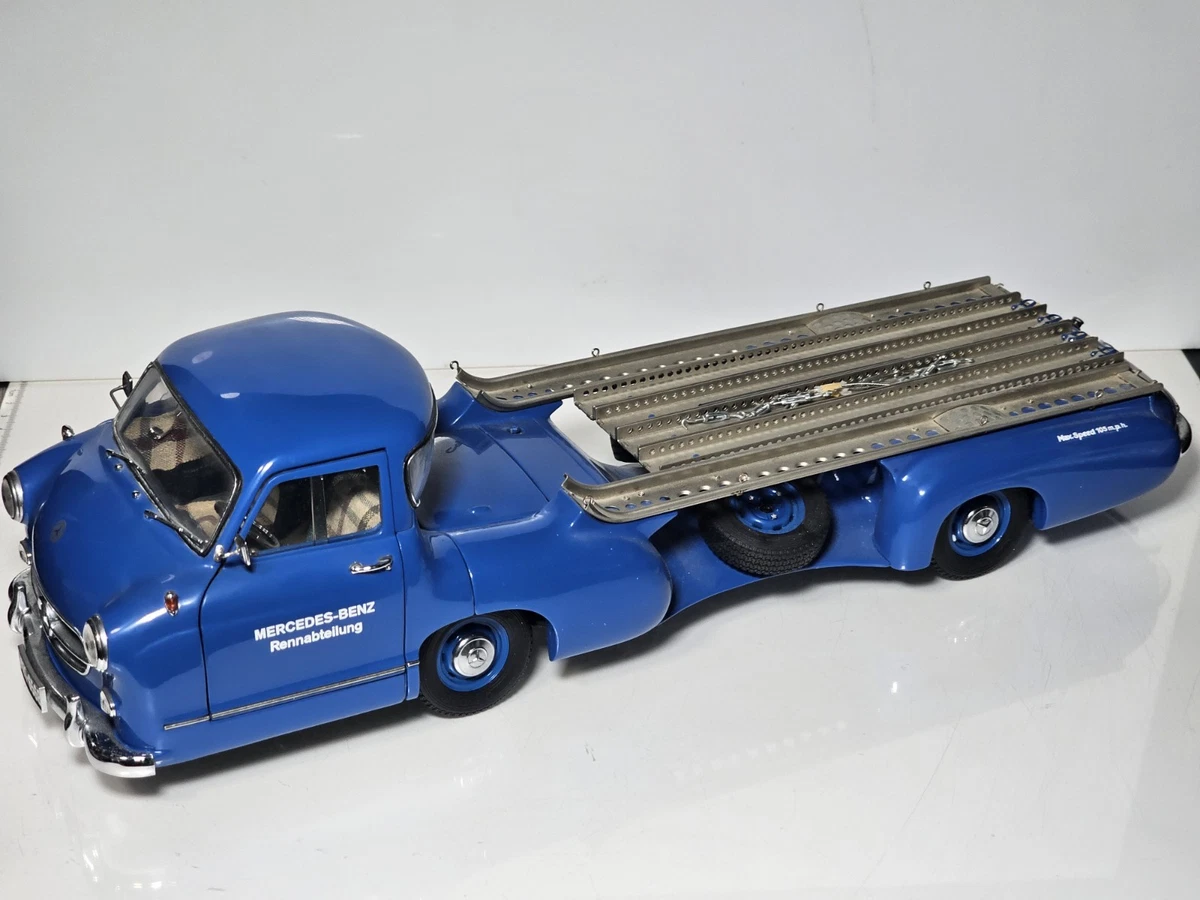 CMC 1/18 Scale Diecast – Mercedes-Benz W196 R 1954/55 – Argent (Réf. DC18924L)