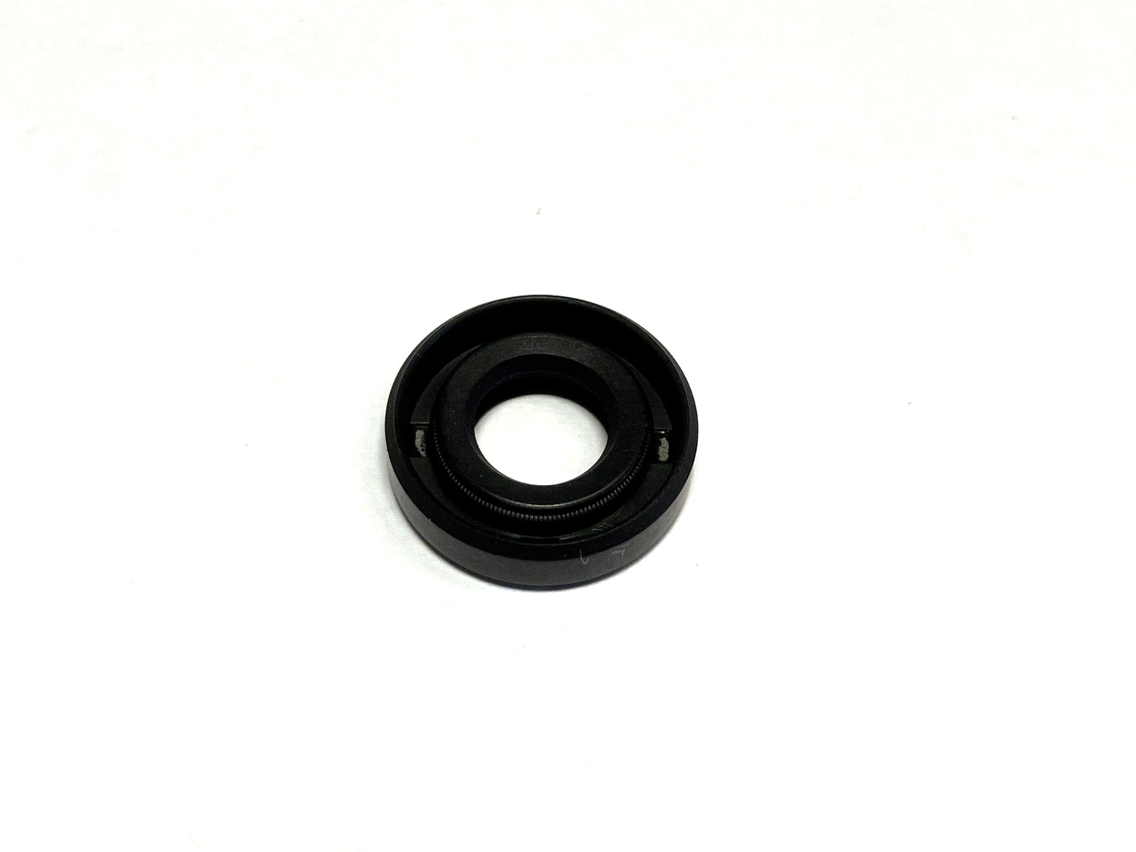 Suzuki Oil Pump Driveshaft Seal GT750 GT550 GT380 GT125 GT185 09285-08002
