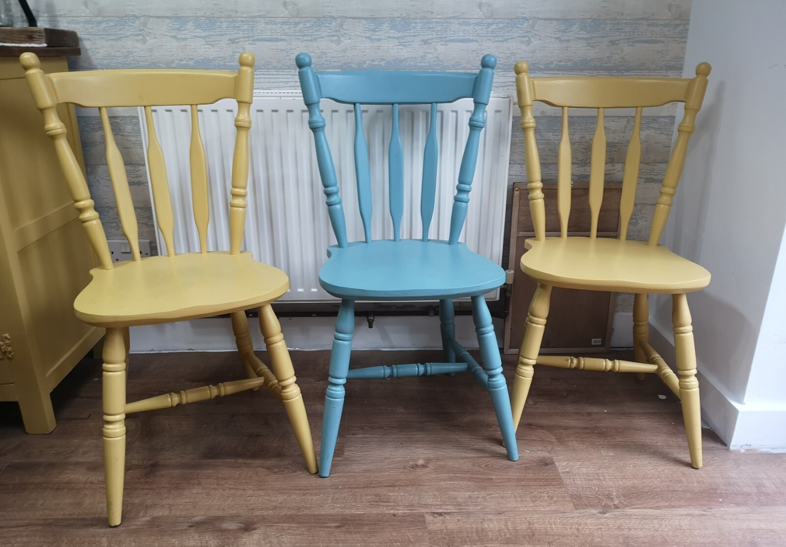 VINTAGE SET OF 6 SPINDLE BACK CHAIRS eBay
