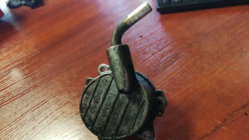 Mercedes E-Klasse W210 2.2 CDi Unterdruckpumpe A6112300065