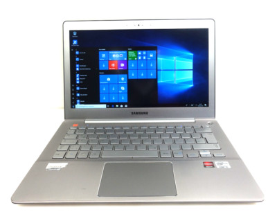 Samsung Serie 7 Ultra 730U3E mit Intel Core i5 / 4 GB RAM / 120 GB SSD / 13,3 ''