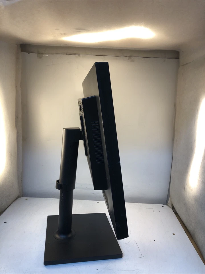 Samsung S24E650BW 24"Advanced Business Monitor DVI VGA. tested working - Image 4 of 4