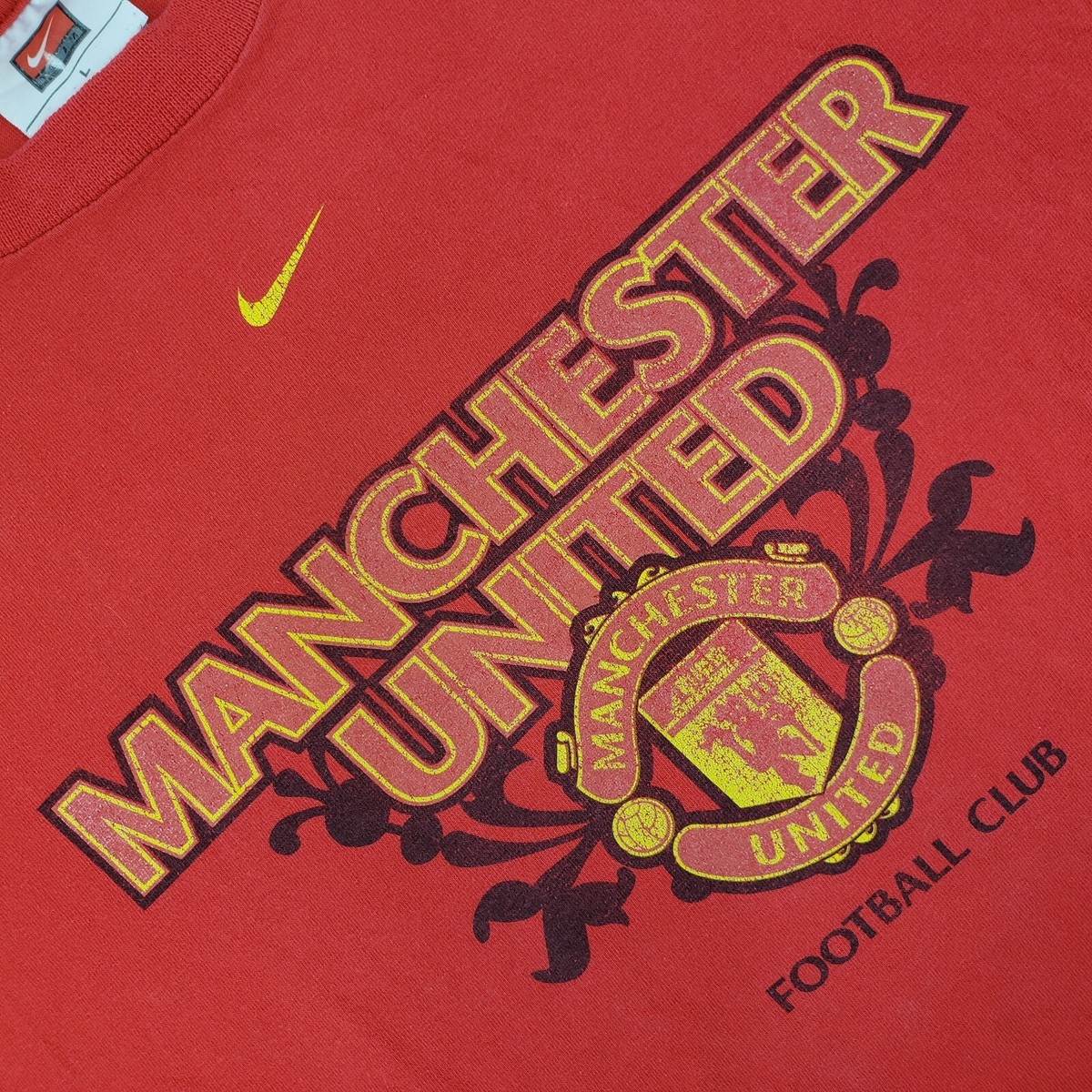 ‘90s Vintage Identity T-shirt Manchester Manchester 90s Custom T-shirt – Retrorockstar