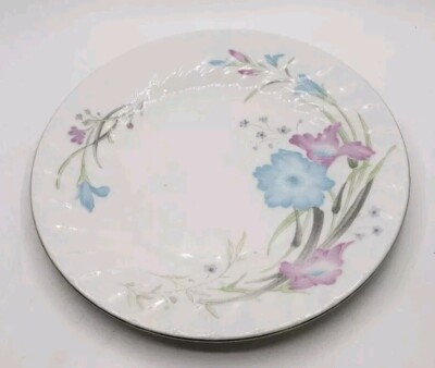 Lot Of 4 Universal Porcelain H Brand China Salad Plates 7 1/8  Flower Floral