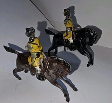 Lot of 2 Britains Pre-War Soldiers Set 47 1st Bengal Cavalry Soldiers -
