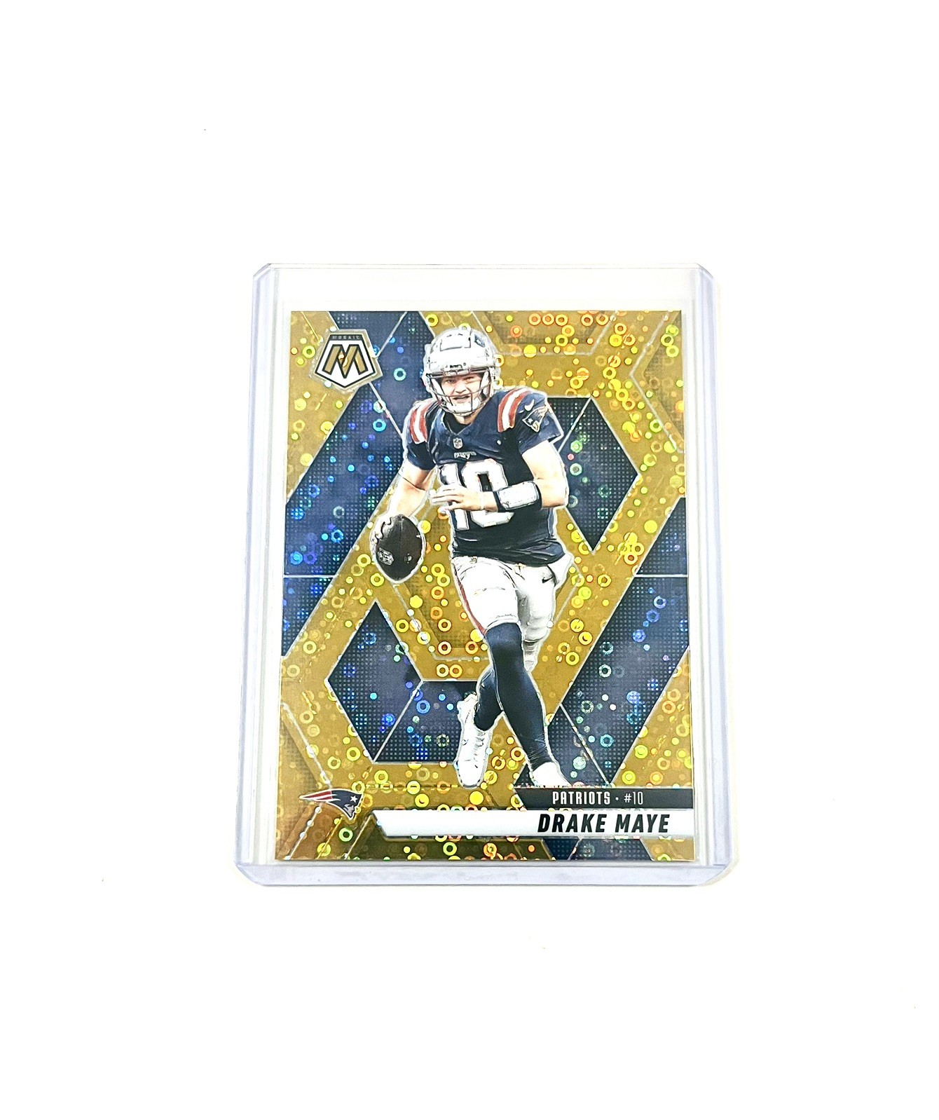 2025 Panini Mosaic - Drake Maye - No Huddle Gold Prizm #28 /10 Patriots 🔥🔥